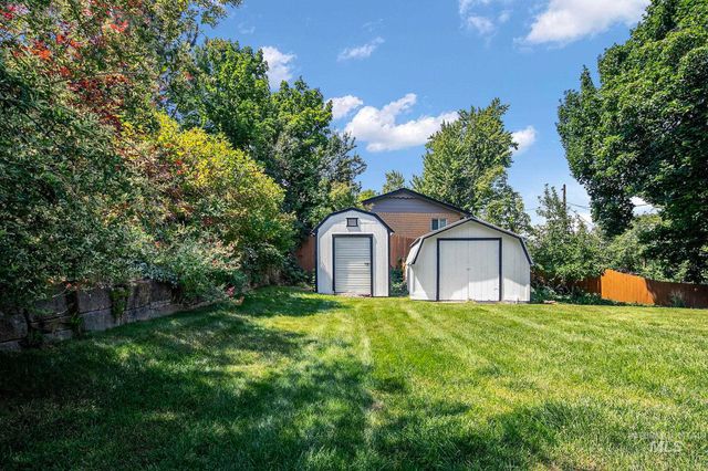 820 N Argyll Dr, Boise, ID 83702