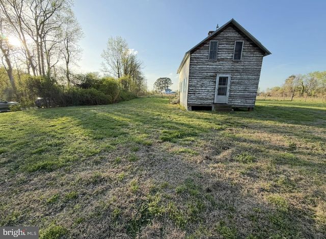1710 FOLLY RD, Heathsville, VA 22473