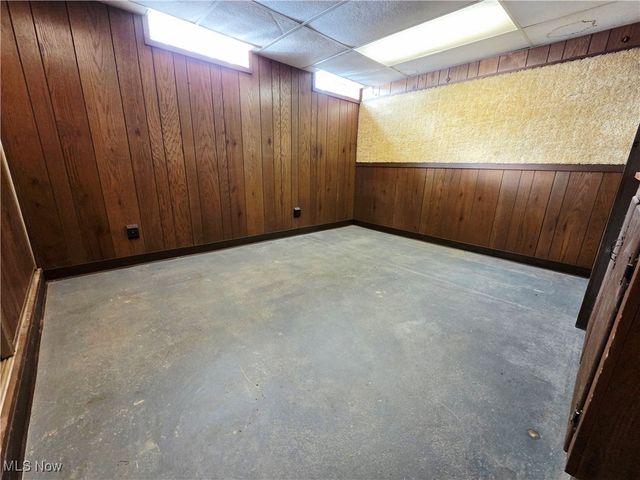 5507 Hollywood Drive, Parma, OH 44114