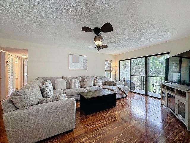 1488 PINE GLEN LANE B2, Tarpon Springs, FL 34688