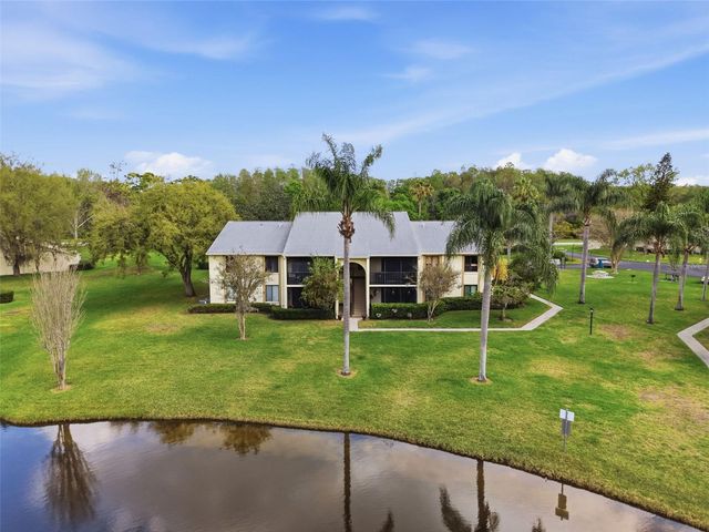 1488 PINE GLEN LANE B2, Tarpon Springs, FL 34688