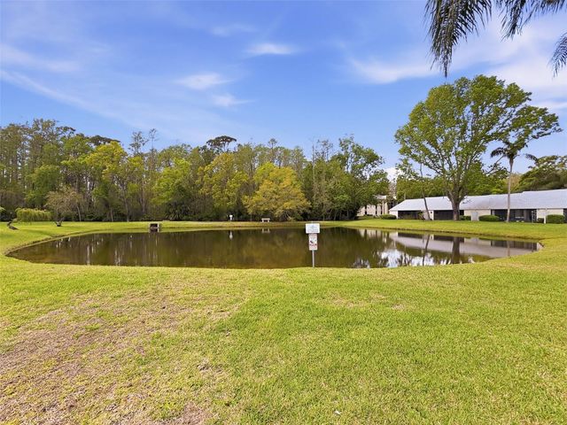 1488 PINE GLEN LANE B2, Tarpon Springs, FL 34688