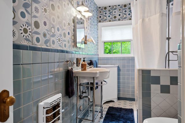 221 Park LN, Austin, TX 78704