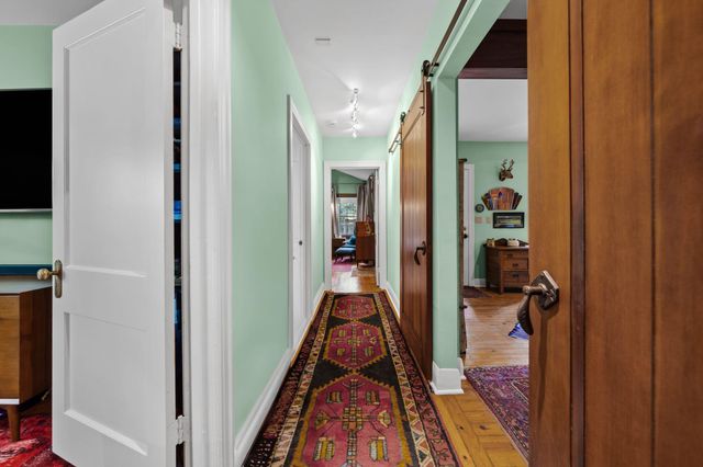 221 Park LN, Austin, TX 78704