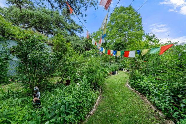 221 Park LN, Austin, TX 78704