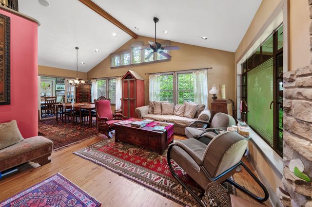 221 Park LN, Austin, TX 78704