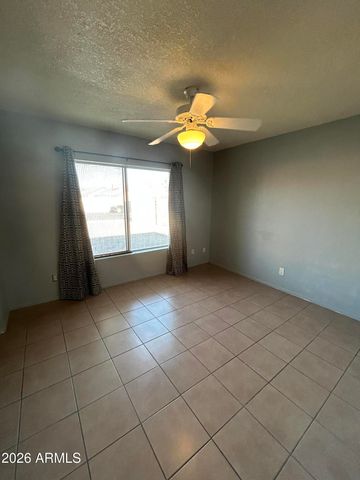 845 N STANDAGE --, Mesa, AZ 85201
