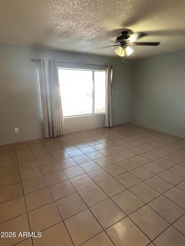 845 N STANDAGE --, Mesa, AZ 85201
