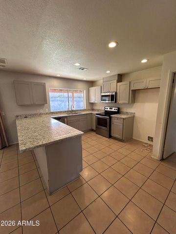 845 N STANDAGE --, Mesa, AZ 85201