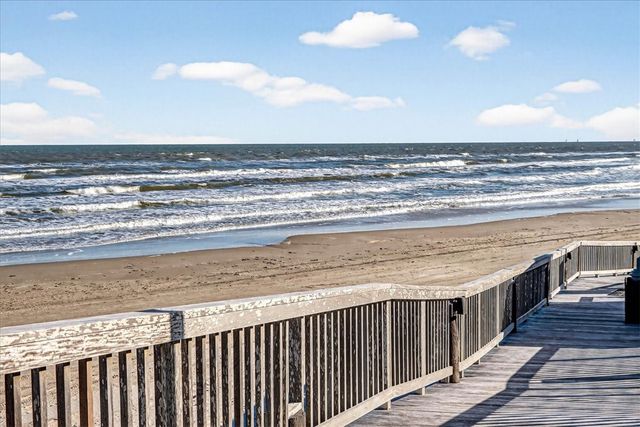 6745 Seacomber 109, Port Aransas, TX 73