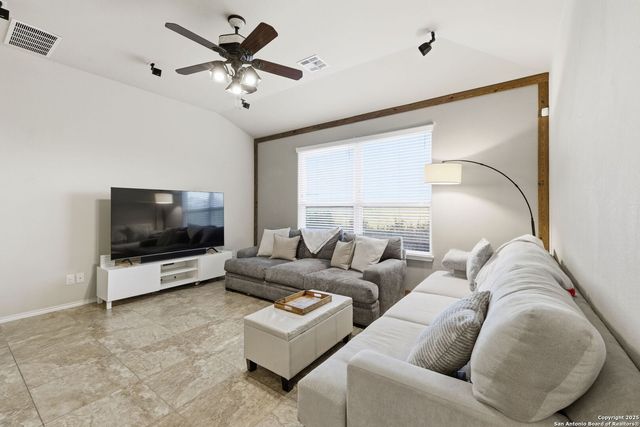 3735 Forsythia, San Antonio, TX 78261