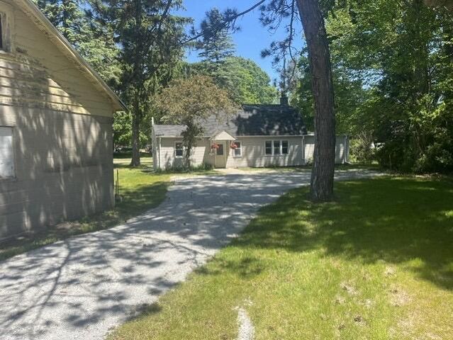 4865 Dowling Street, Montague, MI 49437