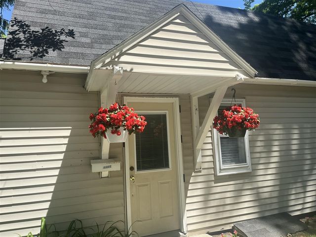 4865 Dowling Street, Montague, MI 49437