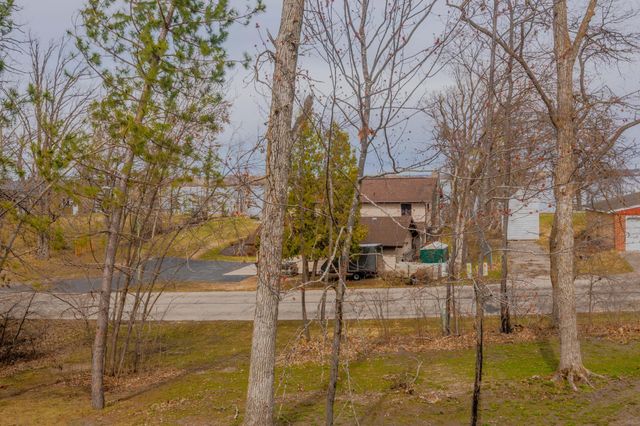 1920 S Lake Irving Drive SW, Bemidji, MN 56601