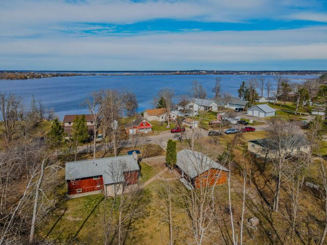 1920 S Lake Irving Drive SW, Bemidji, MN 56601