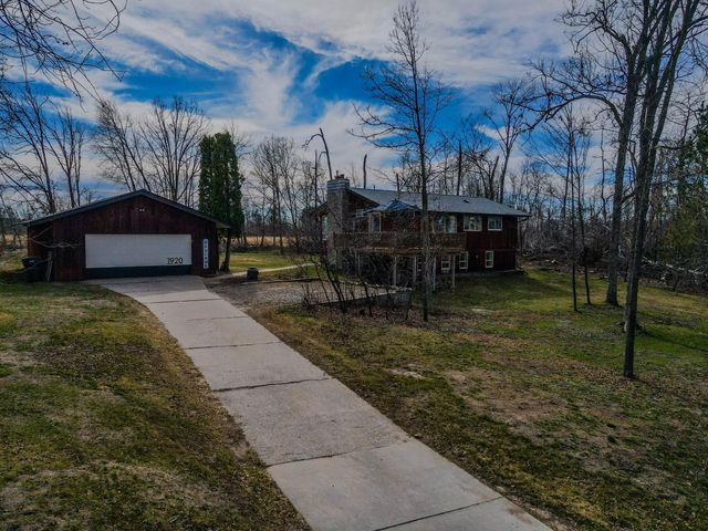 1920 S Lake Irving Drive SW, Bemidji, MN 56601