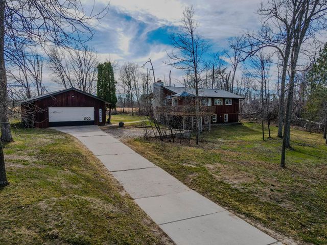 1920 S Lake Irving Drive SW, Bemidji, MN 56601