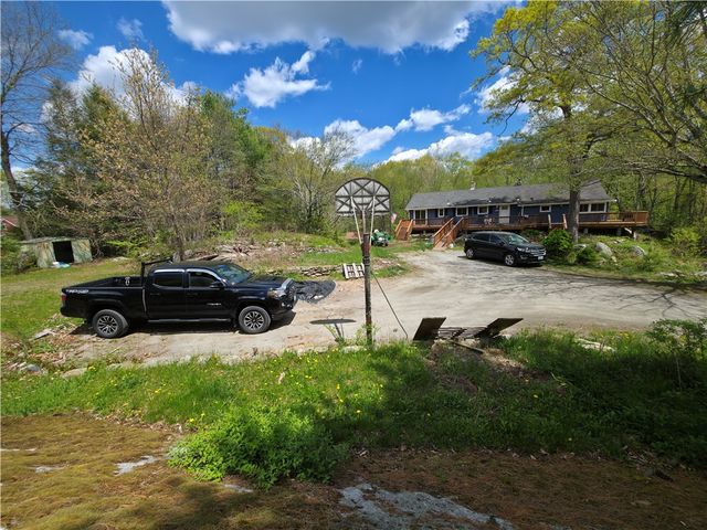 29 Parker Street, Glocester, RI 02814