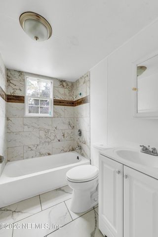 2106 MONCRIEF Road, Jacksonville, FL 32209