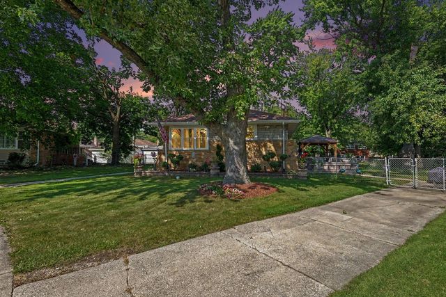 908 E 159th Place, South Holland, IL 60473