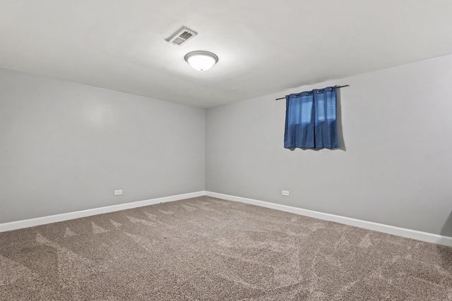 908 E 159th Place, South Holland, IL 60473