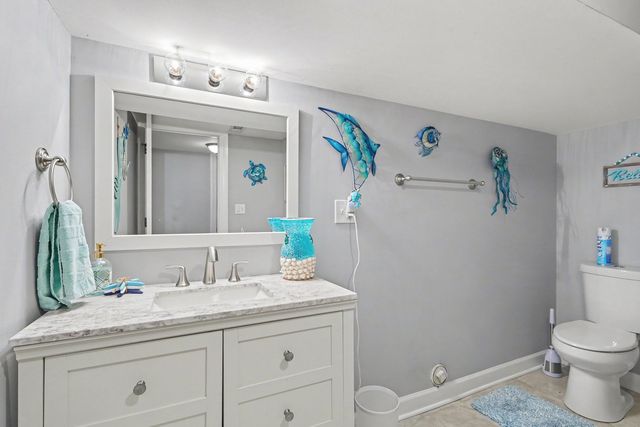 908 E 159th Place, South Holland, IL 60473