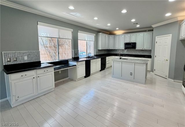 11025 Arbor Pine Avenue, Las Vegas, NV 89144