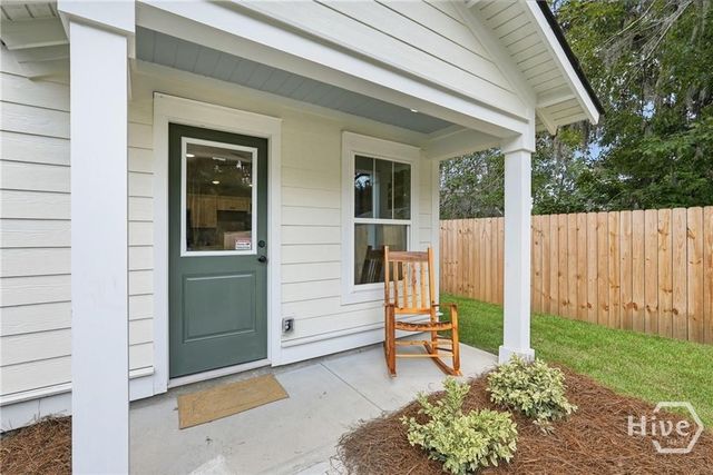 204 Bruce Street, Savannah, GA 31406