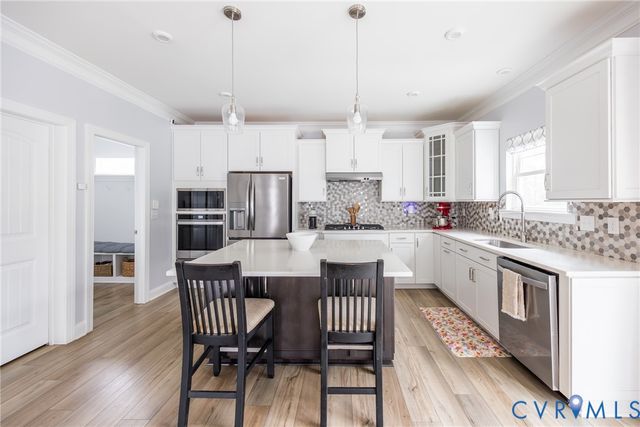 11585 Kings Pond Dr, Providence Forge, VA 23140
