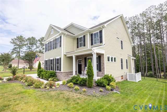 11585 Kings Pond Dr, Providence Forge, VA 23140