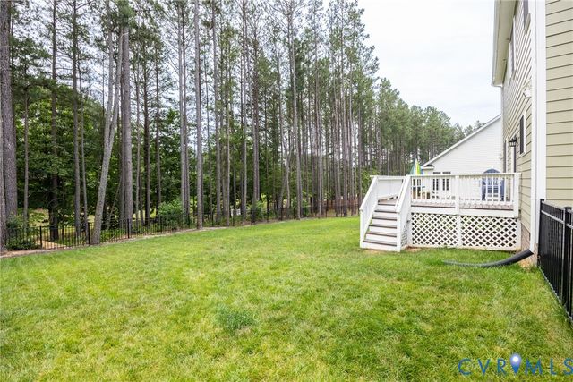 11585 Kings Pond Dr, Providence Forge, VA 23140