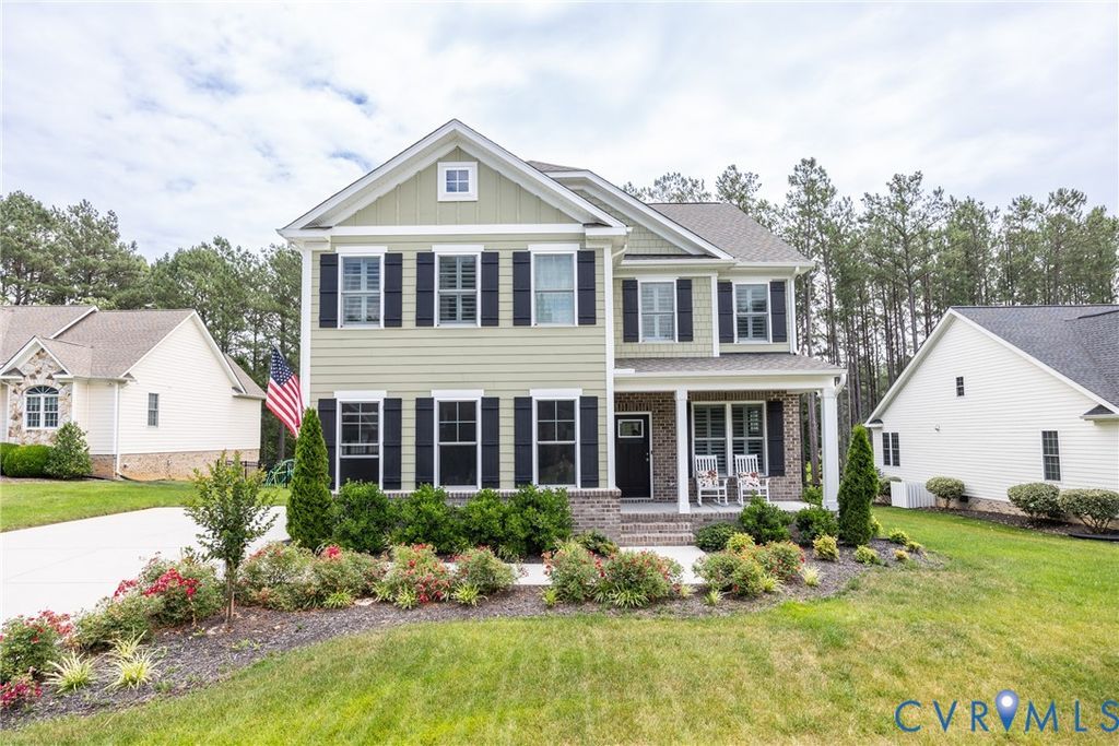 11585 Kings Pond Dr, Providence Forge, VA 23140