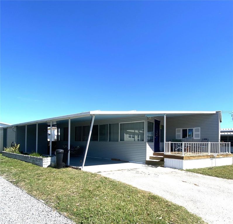 Image 2 of property listing at 2207 69TH AVENUE W, Bradenton, FL 34207