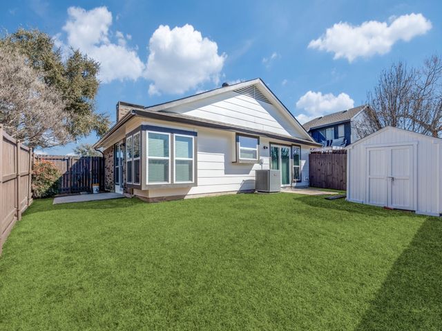 3703 Verlaine Drive, Carrollton, TX 75007