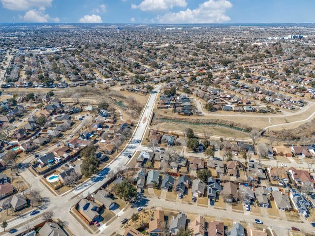 3703 Verlaine Drive, Carrollton, TX 75007