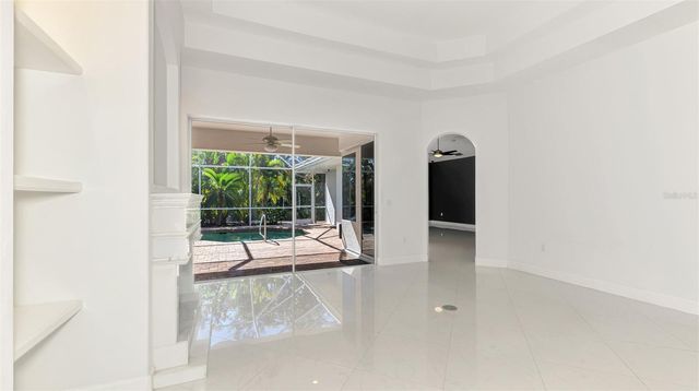 4900 OLD OAKLEAF DRIVE, Sarasota, FL 34233