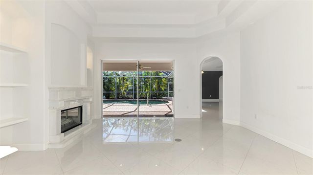 4900 OLD OAKLEAF DRIVE, Sarasota, FL 34233