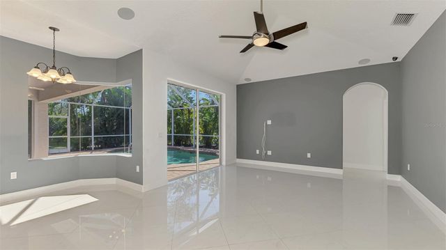 4900 OLD OAKLEAF DRIVE, Sarasota, FL 34233