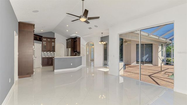 4900 OLD OAKLEAF DRIVE, Sarasota, FL 34233