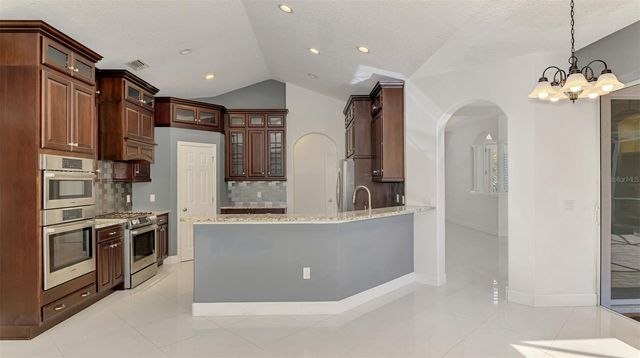 4900 OLD OAKLEAF DRIVE, Sarasota, FL 34233