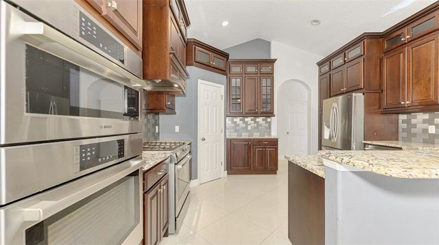 4900 OLD OAKLEAF DRIVE, Sarasota, FL 34233