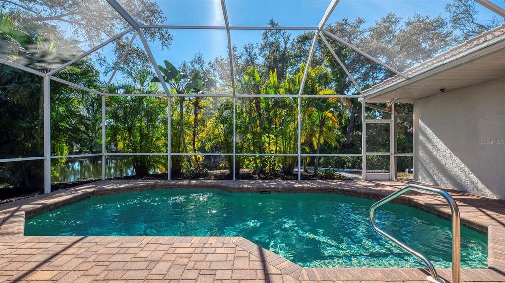 Image 2 of property listing at 4900 OLD OAKLEAF DRIVE, Sarasota, FL 34233