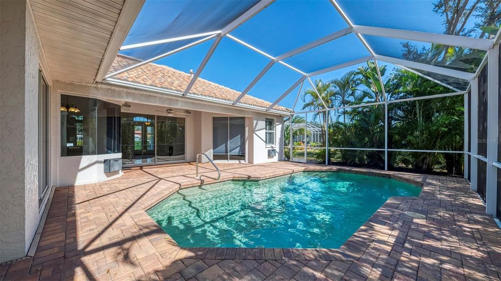 Image 64 of property listing at 4900 OLD OAKLEAF DRIVE, Sarasota, FL 34233