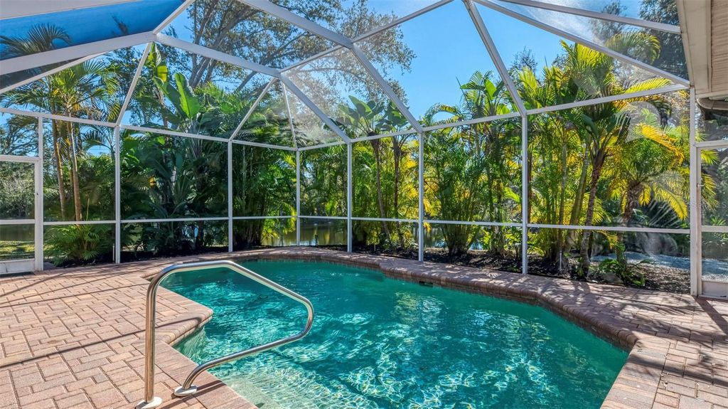 Image 65 of property listing at 4900 OLD OAKLEAF DRIVE, Sarasota, FL 34233