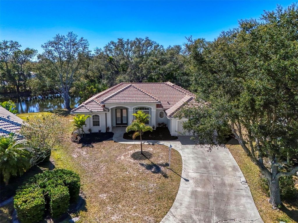 Image 80 of property listing at 4900 OLD OAKLEAF DRIVE, Sarasota, FL 34233