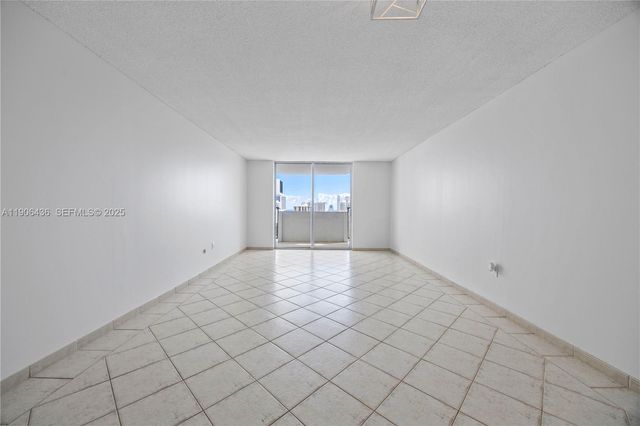 2750 NE 183rd Street 2601, Aventura, FL 33160