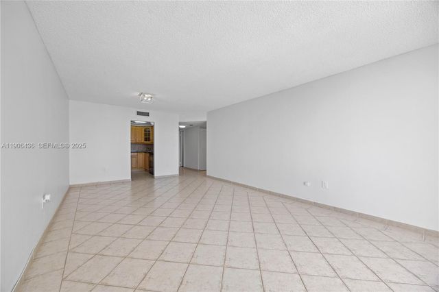 2750 NE 183rd Street 2601, Aventura, FL 33160