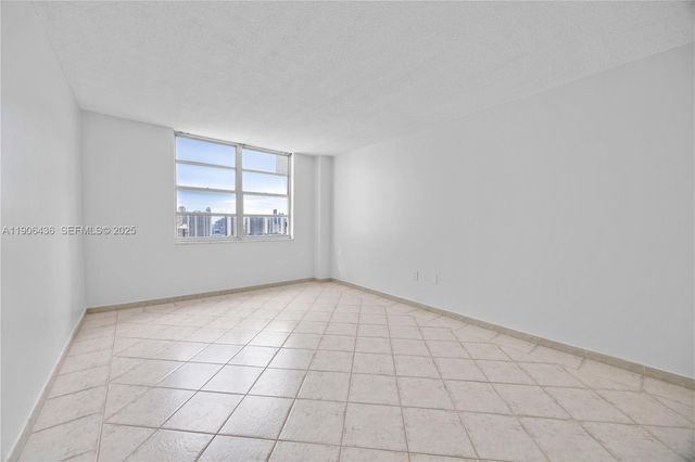 2750 NE 183rd Street 2601, Aventura, FL 33160