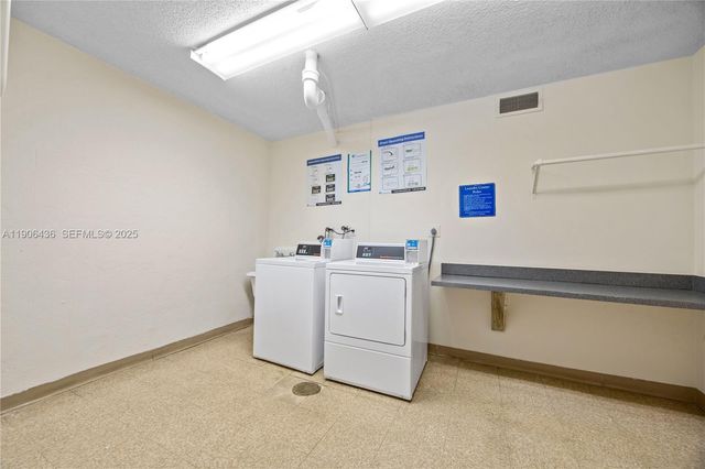 2750 NE 183rd Street 2601, Aventura, FL 33160