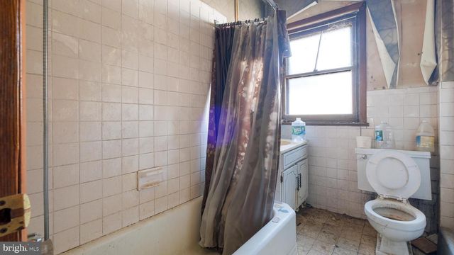 404 LEVERINGTON AVE, Philadelphia, PA 19128